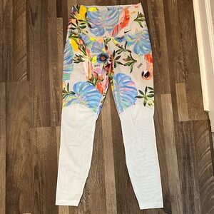 Nike Women's Floral Leggings - Multicolor and White